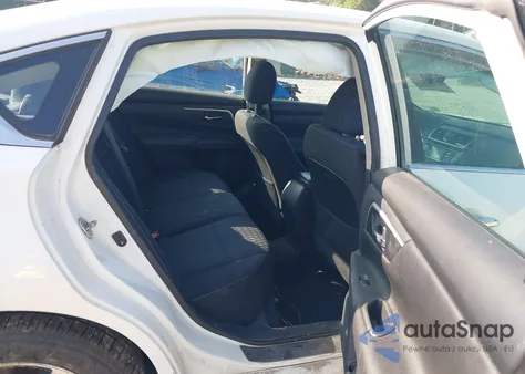 2018 Nissan Altima 2.5 Sv z USA, uszkodzony, nr VIN 1N4AL3AP2JC140596